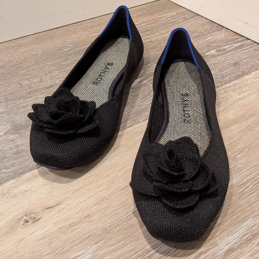 Rothy's The Point Black Knit Ballet Flats Rosette Floral Accent Womens 7